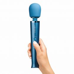 Masażer - Le Wand Petite Rechargeable Vibrating Massager Blue