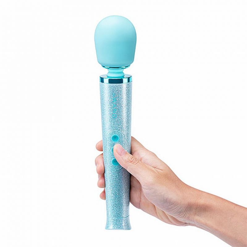 Masażer - Le Wand Petite All That Glimmers Rechargeable Massager Blue